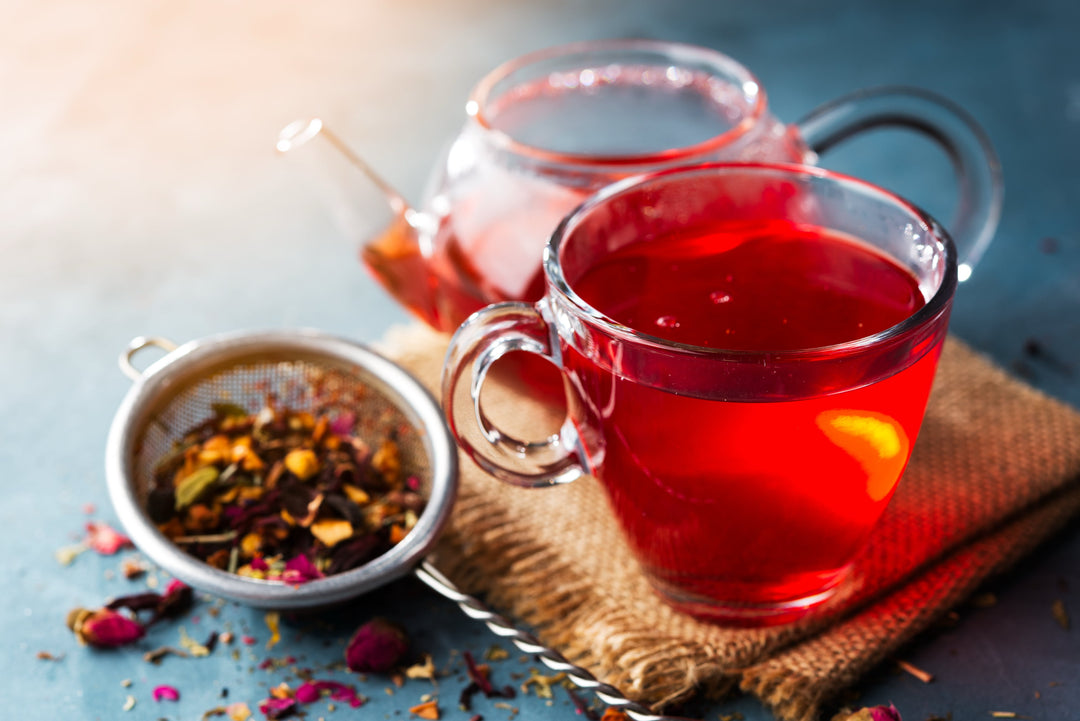 Eine aromatische Tasse Früchtetee