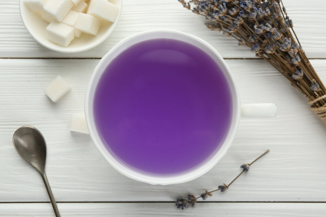 Zubereitung von Tee mit Uwe Yamswurzel