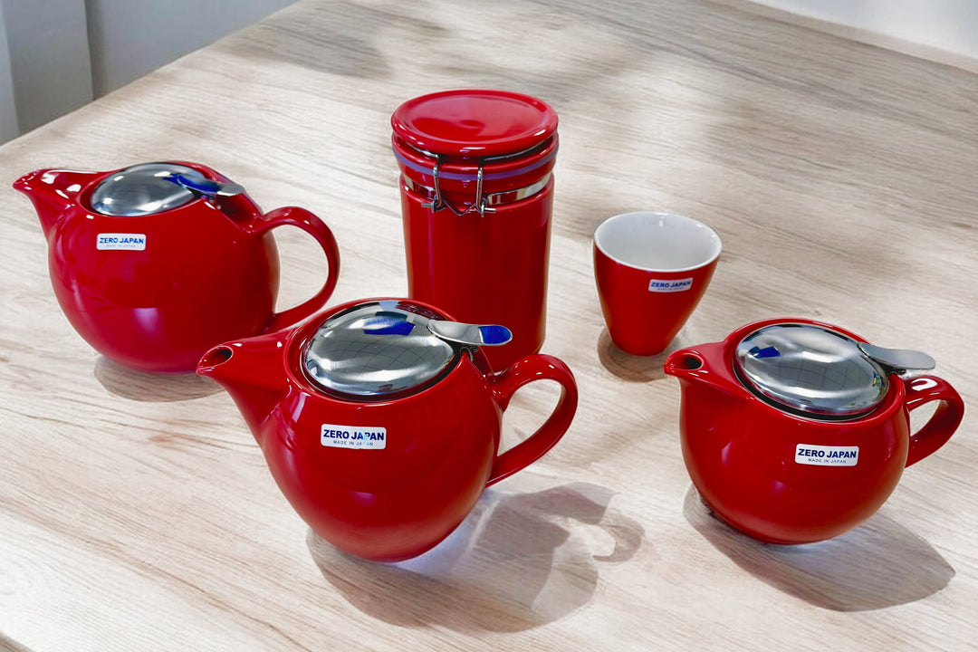 verschiedene Zero Japan Produkte im Farbton Tomato (Rot)