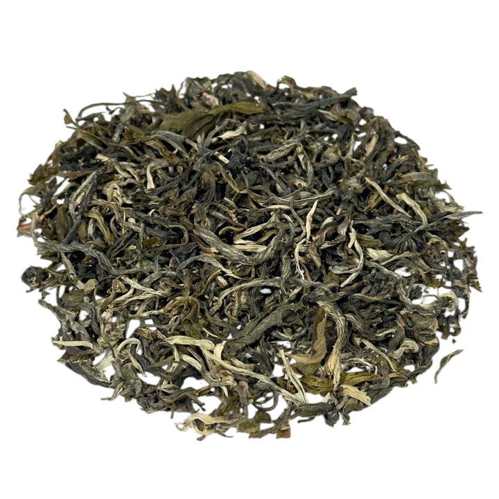 China Yunnan Special White Leaf Tea